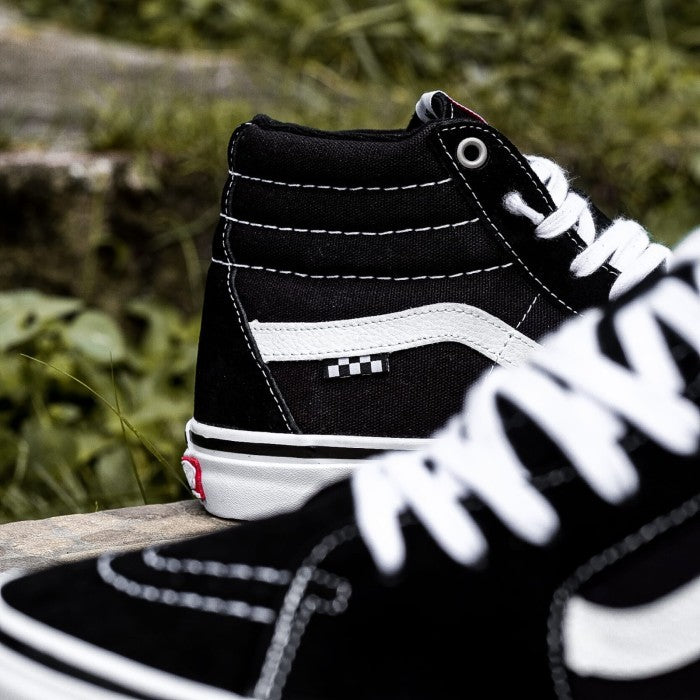 VANS SK8 HI SKATEBOARDING BLACK WHITE