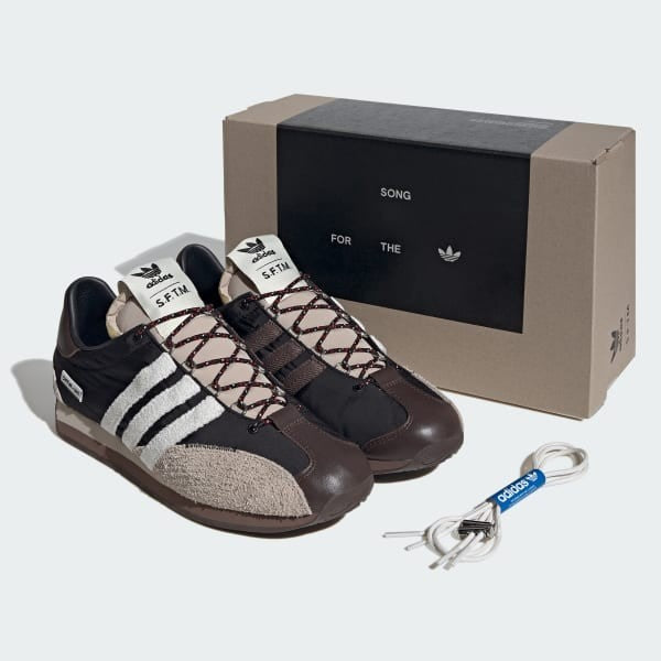 Adidas x SFTM Country OG Core Black Core White Wonder Beige ID3546