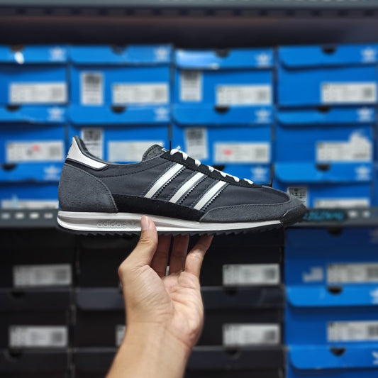 Adidas SL 72 Black FV9784